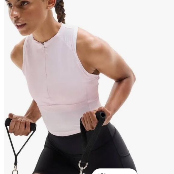Athleta Tops - NWT Athleta Crosstrain Zip tank